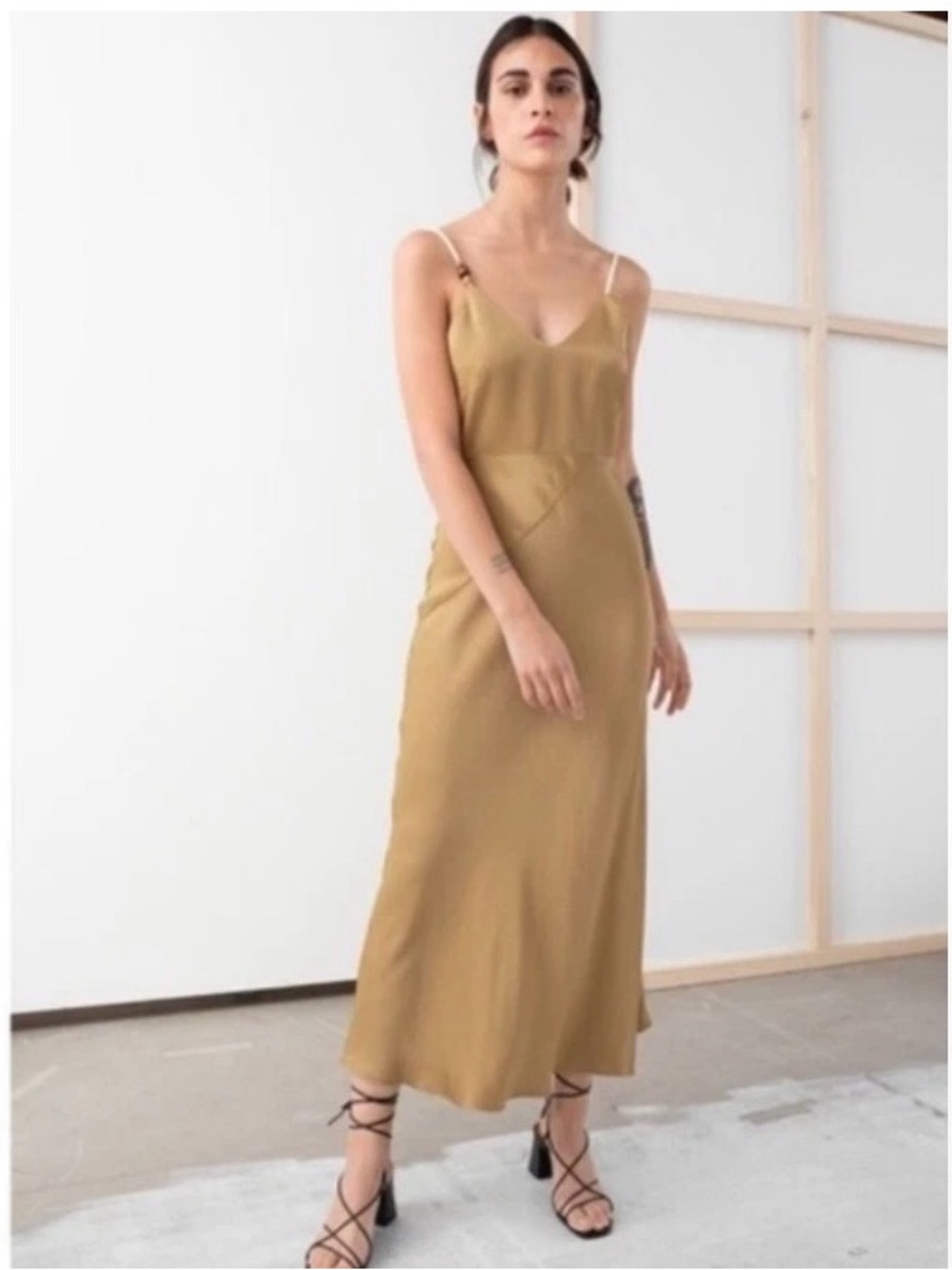 & Other Stories Women’s Beaded Rope Strap V~Neck Gold Satin Slip Maxi Dress Sz 8